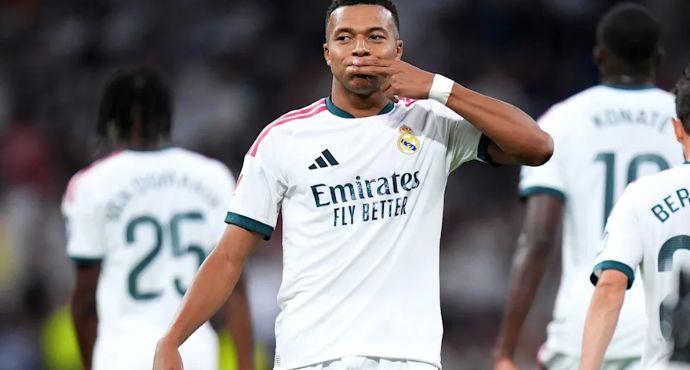 Mbappé Magic Fires Real Madrid to Resounding 4-1 Victory Over Rayo Vallecano