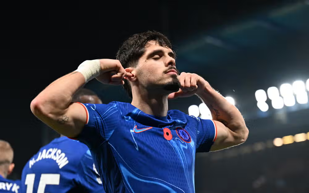 Stamford Bridge Stalemate: Neto Cancels Out Martinelli's Strike in London Derby
