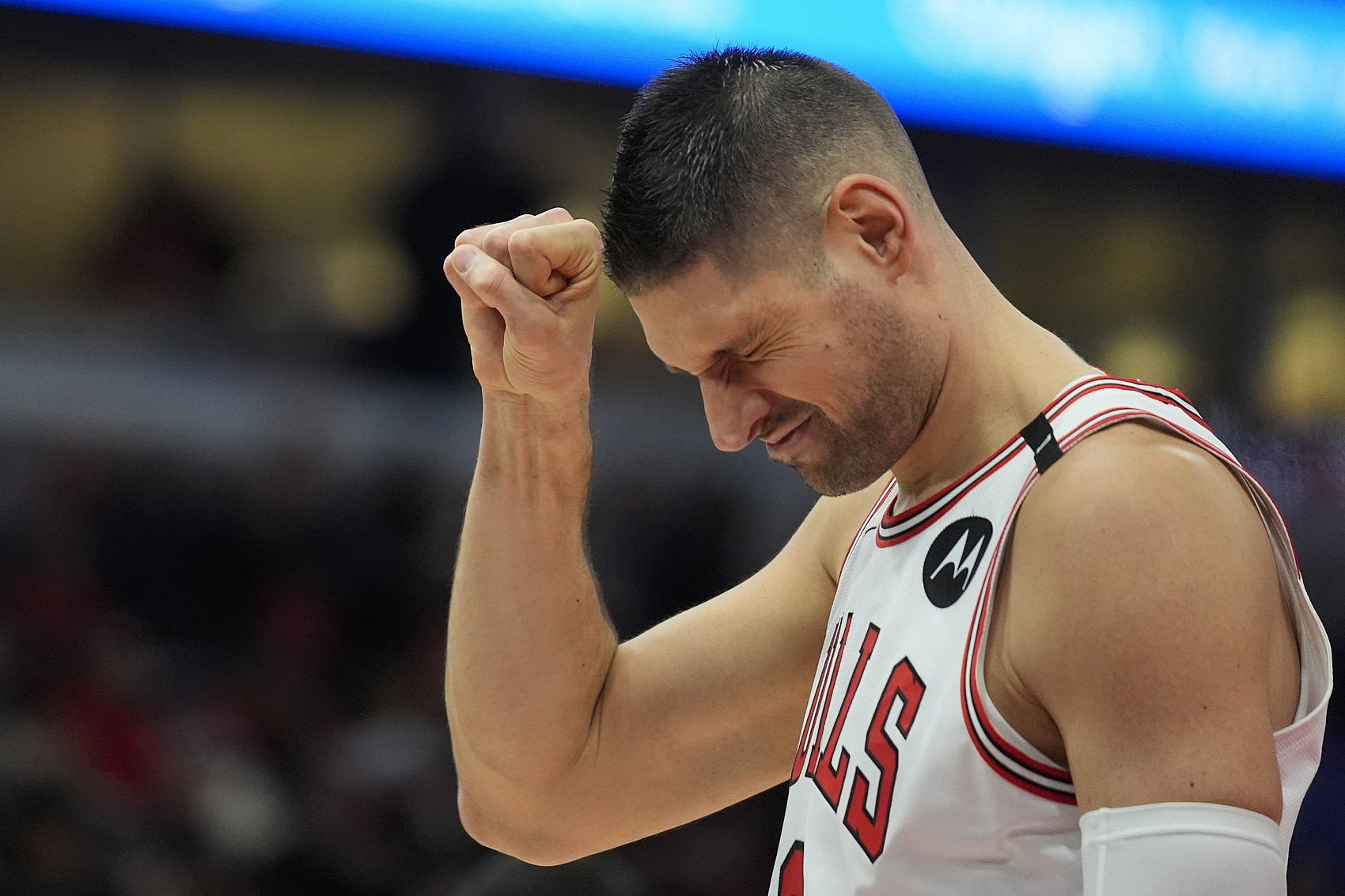 Vucevic: Nhận 100 tin nhắn, tôi tưởng mình bị trao đổi – click vào thấy hóa ra là Doncic