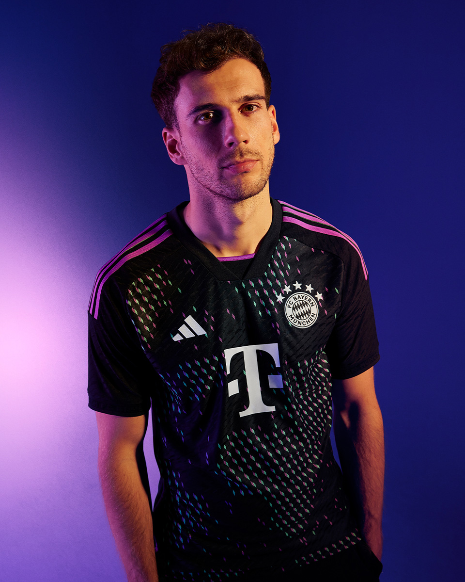 Áo Đấu Sân khách Của Bayern Munich 2023-24