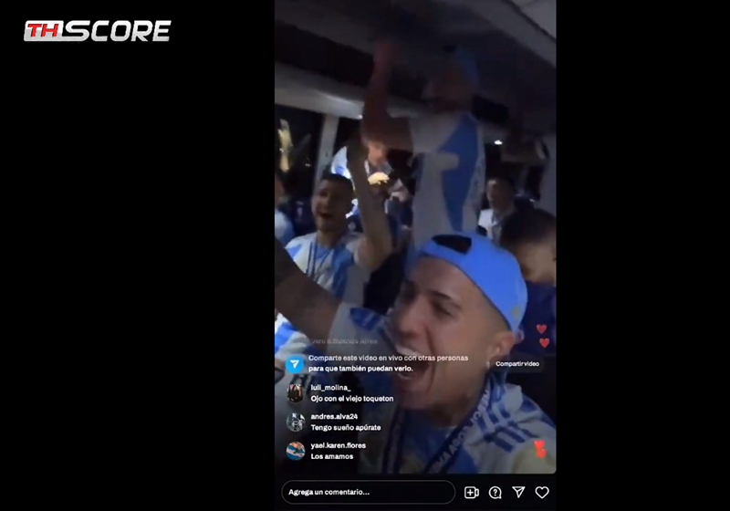 ผู้เล่นหลายคนร้องเพลงเหยียดเชื้อชาติระหว่างการถ่ายทอดสดของ Enzo