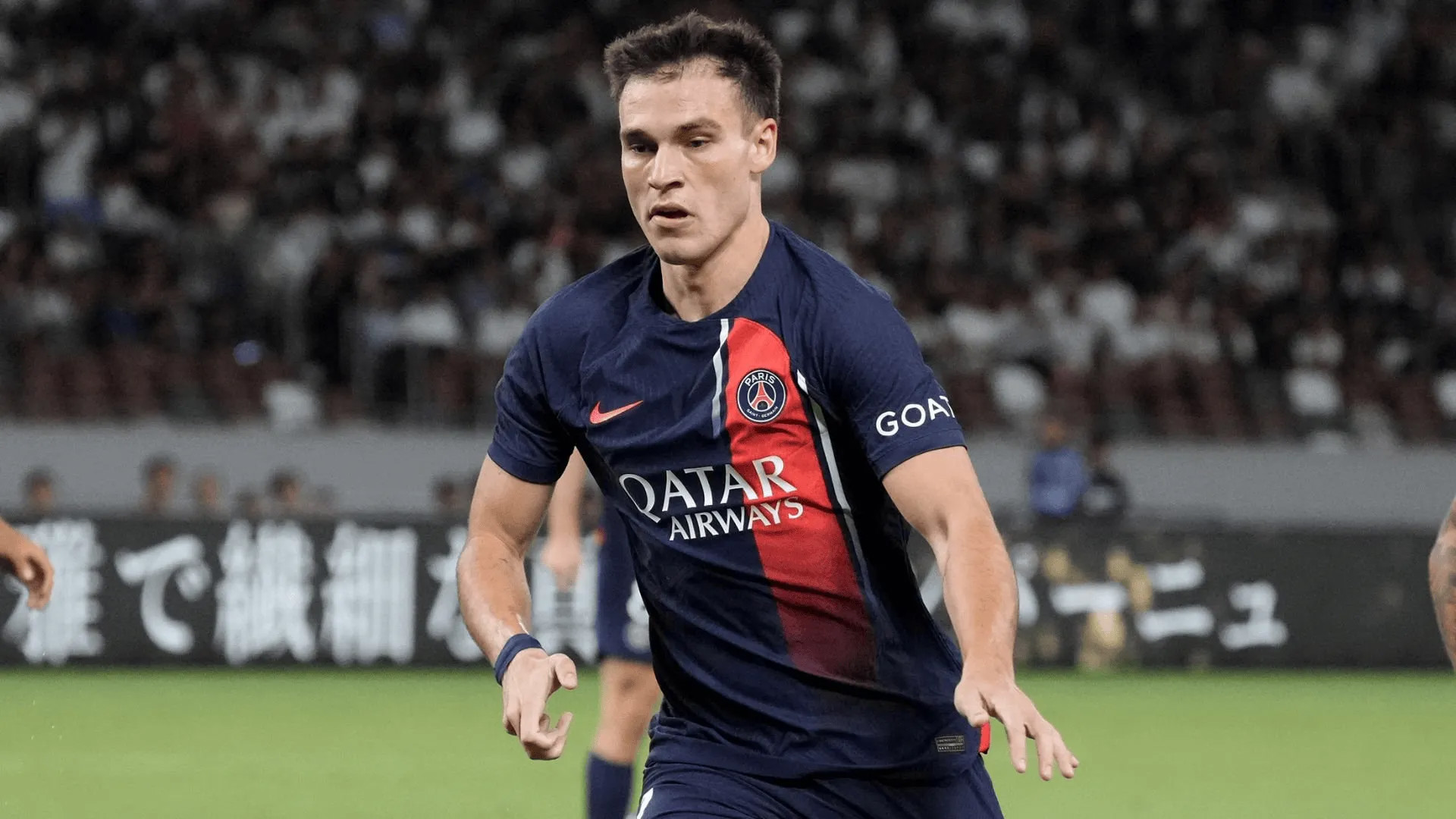 Manchester United ra giá 35 triệu cho Ugarte, PSG muốn 60 triệu