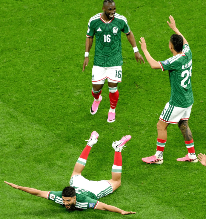 First Time in Nearly 40 Years! Mexico Score 2 Goals in a Knockout Match for First Time Since 1986