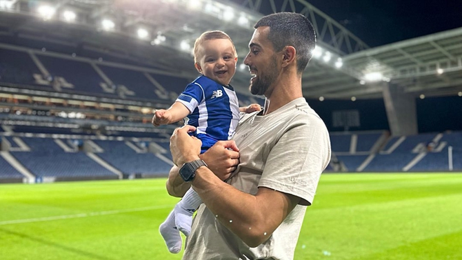 Portuguese international players post photos to welcome the arrival of 2024
