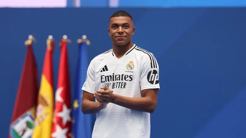 Ancelotti Confirms Mbappe’s Debut for Real Madrid