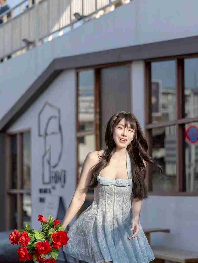นุ่มนิ่ม อิสรีย์ นางแบบสาว ที่โดนพระเอกดังทักแชตจีบ