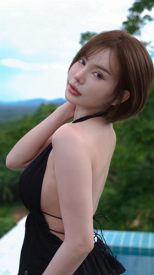 โนเกียร์ สุธาศินี ไอดอลสาวสุดเซ็กซี่ ลงใต้ เปิดโหมดชุดว่ายน้ำ อื้อหือ เขาพังร้อนฉ่า