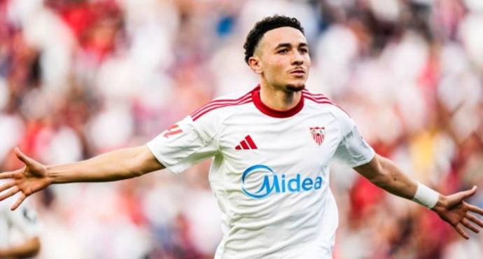 Aston Villa Lead Race for Ruben Vargas as Champions League Dream Shapes Transfer Decision