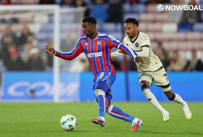 ​Barcelona and Real Madrid both have plans to sign a new centre-back