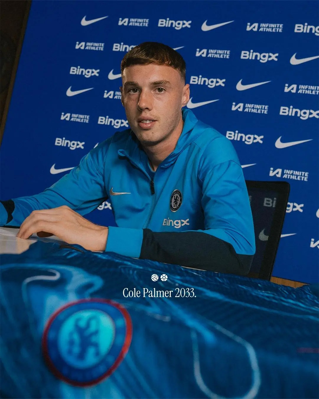Chelsea và Palmer gia hạn hợp đồng đến năm 2033