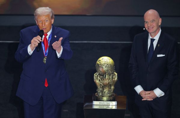 TA: Ông Trump hiện không có kế hoạch tham dự trận đấu mở màn của ĐTQG Mỹ