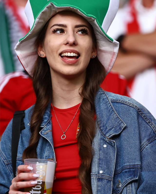 Fan xinh đẹp EURO 2024