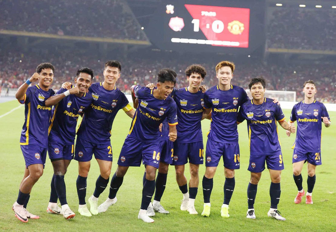 Ngôi sao Đông Nam Á 1-0 Manchester United | Hạ Quỷ đỏ !! Maung Maung Lwin ấn định chiến thắng