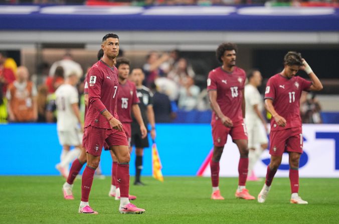 Dừng bước ở vòng 1/8! Bồ Đào Nha bị Tây Ban Nha loại, 4 trong 5 kỳ World Cup gần nhất không vào tứ kết