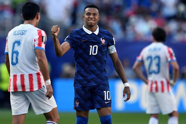 Mbappe: Paraguay tưởng chúng tôi mặc tuxedo ra sân, nhưng chúng tôi cũng biết cách chơi thứ bóng đá