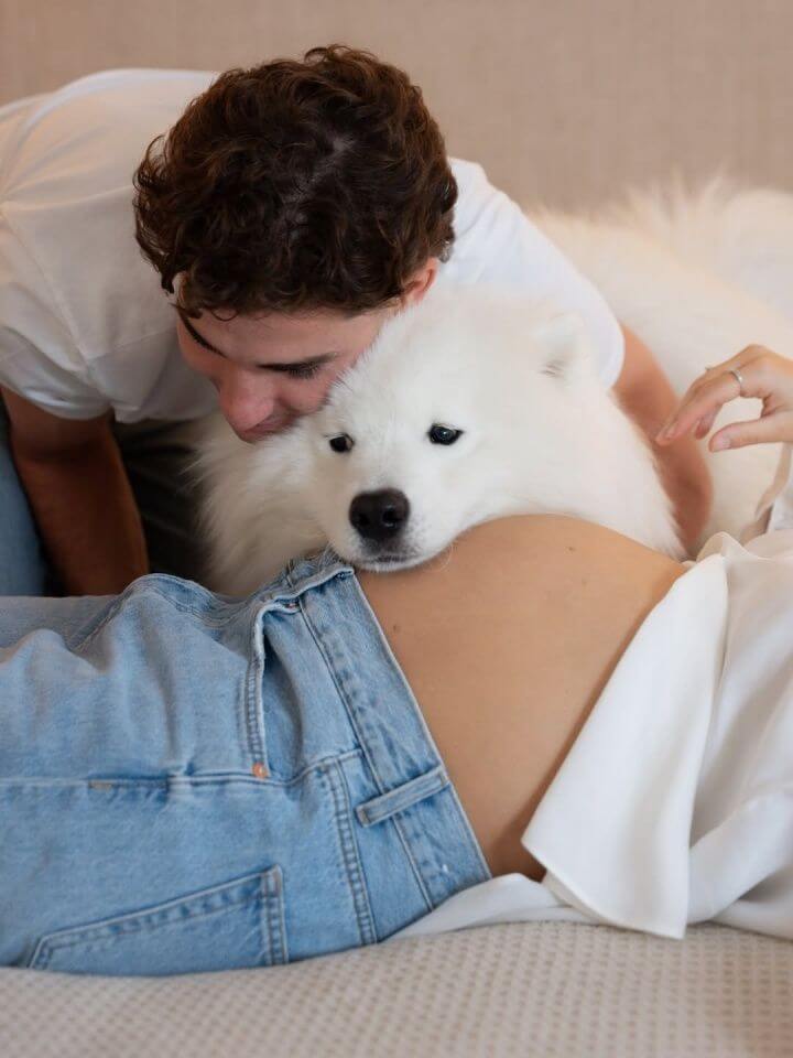 Alvarez chia sẻ bức ảnh