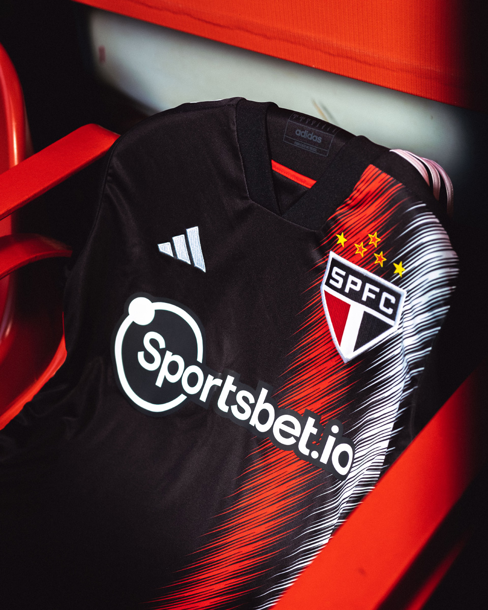 Áo sân khách thứ hai của Sao Paulo 2023-24