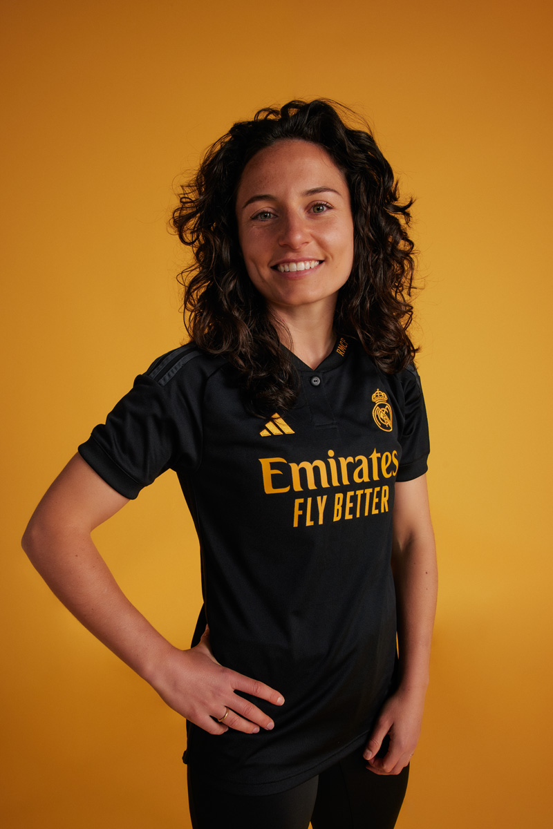 Áo Đấu Sân Khách Thứ Hai Của Real Madrid 2023-24