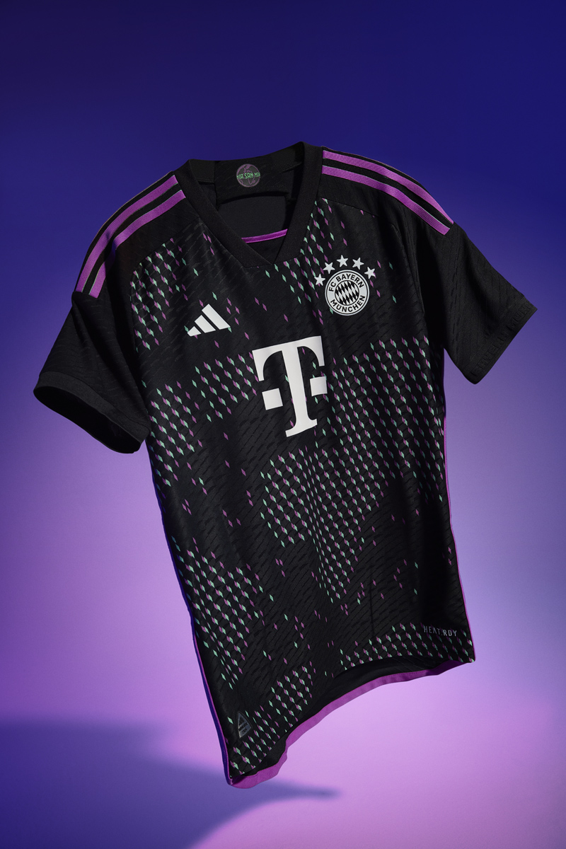 Áo Đấu Sân khách Của Bayern Munich 2023-24