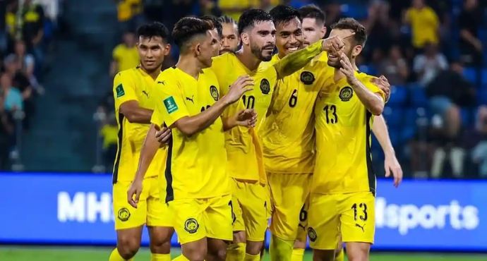 Malaysia Storm to Top of Group B with 4-0 Demolition of Laos