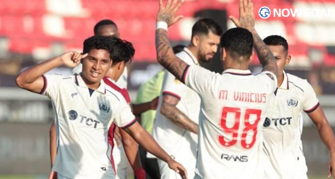 Arema FC Let Four Points Slip as Defensive Problems Persist