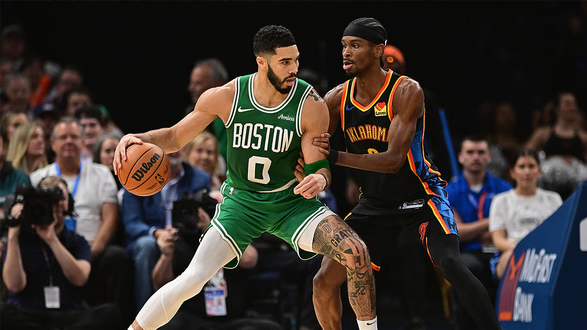 Thunder 105-92 Celtics, lập kỷ lục 15 trận thắng liên tiếp