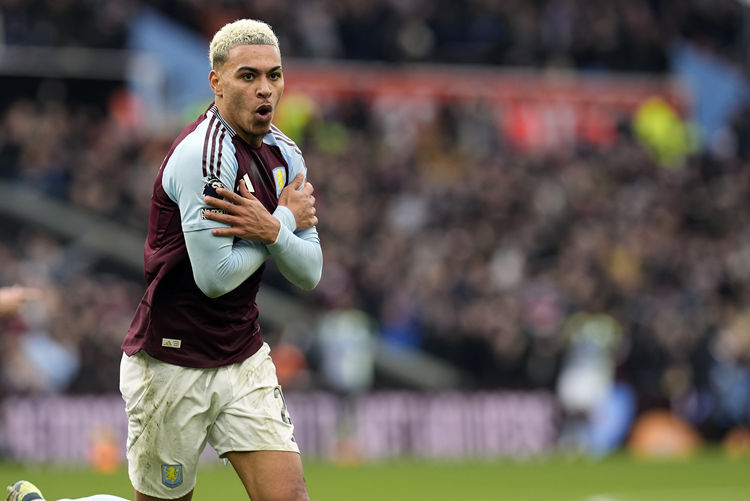 Heskey: Morgan Rodgers cần cân nhắc kỹ, đừng vội rời Aston Villa