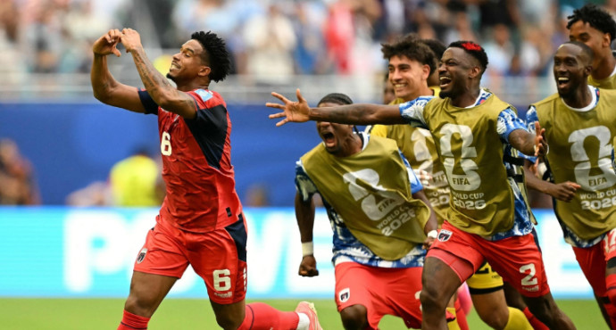 Cape Verde 2-2 Uruguay | Pina ghi bàn World Cup đầu tiên trong lịch sử ĐTQG, Cape Verde lại cầm hòa đội mạnh Uruguay