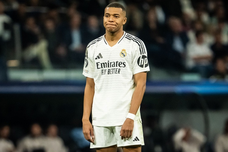 Mbappé thừa nhận không thích chiến thuật của HLV Ancelotti