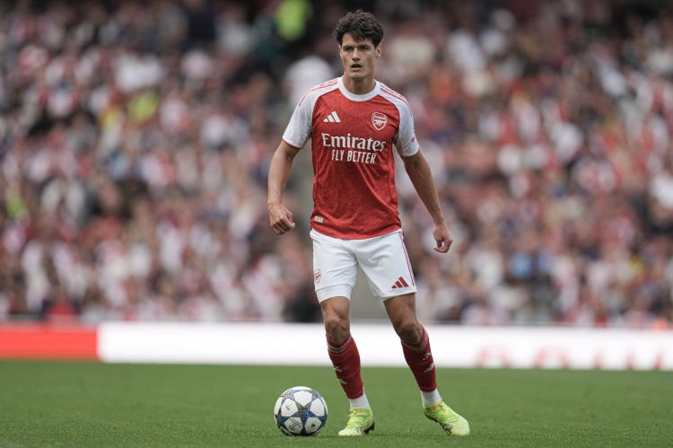 Việc giữ sạch lưới liên tiếp đã mang lại cho chúng tôi rất nhiều sự tự tin và chúng tôi hy vọng đội có thể tiếp tục đà phát triển này