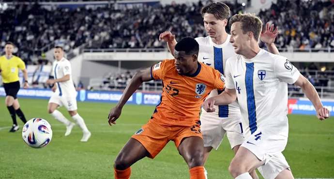 ฟุตบอลโลกรอบคัดเลือก - เนเธอร์แลนด์บุกชนะฟินแลนด์ 2-0 ประเดิมชัยชนะนัดแรก