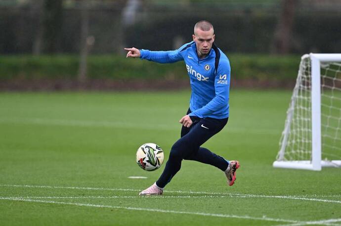 CHELSEA‘S TRAINNING DAY❤⛹️♂️