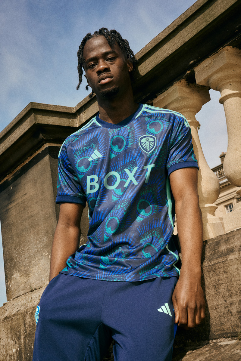 Áo Đấu Sân khách Của Leeds United 2023-24