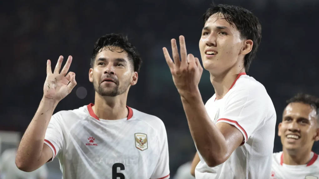 Indonesia thắng đậm Campuchia với 5-1, Baker lập hat-trick trong trận ra quân