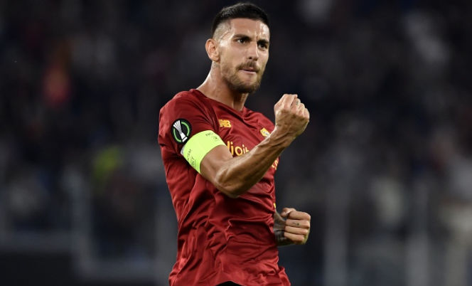 Leeds United quan tâm đến Dovbic, West Ham United hỏi mua Pellegrini tại Roma