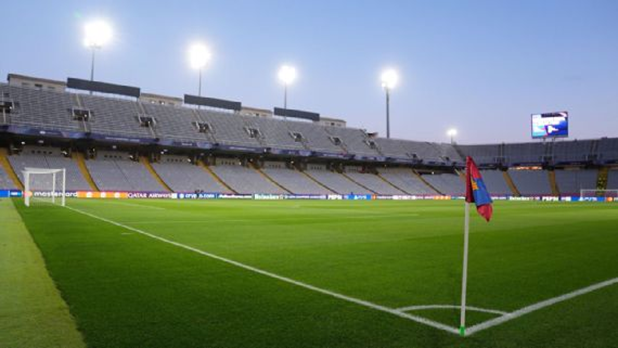 Barcelona Tutup Sementara Tribun Suporter karena Denda yang Belum Dibayar