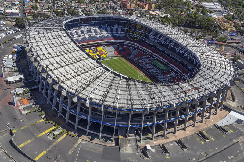 Bild: Cảnh sát Mexico thu giữ 59 thiết bị nổ trước thềm World Cup