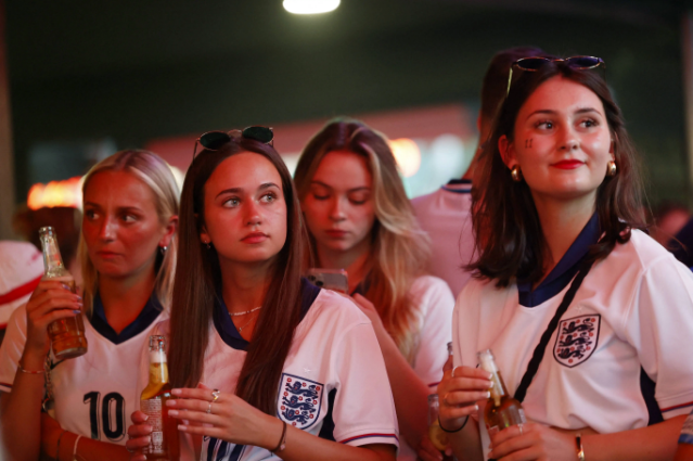 Fan xinh đẹp EURO 2024