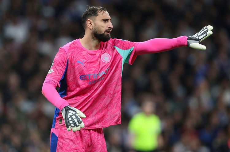 L’Équipe chỉ trích Donnarumma sau thất bại 2-4 của Man City trước PSG