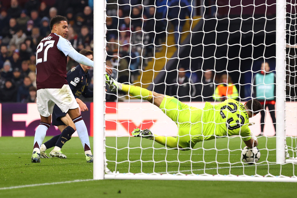 Aston Villa 0-0 Juventus | Bàn thắng Rogers bị từ chối, Martinez cứu thua ngoạn mục