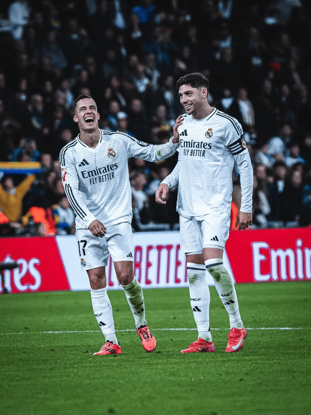 Valverde chia tay Vazquez: