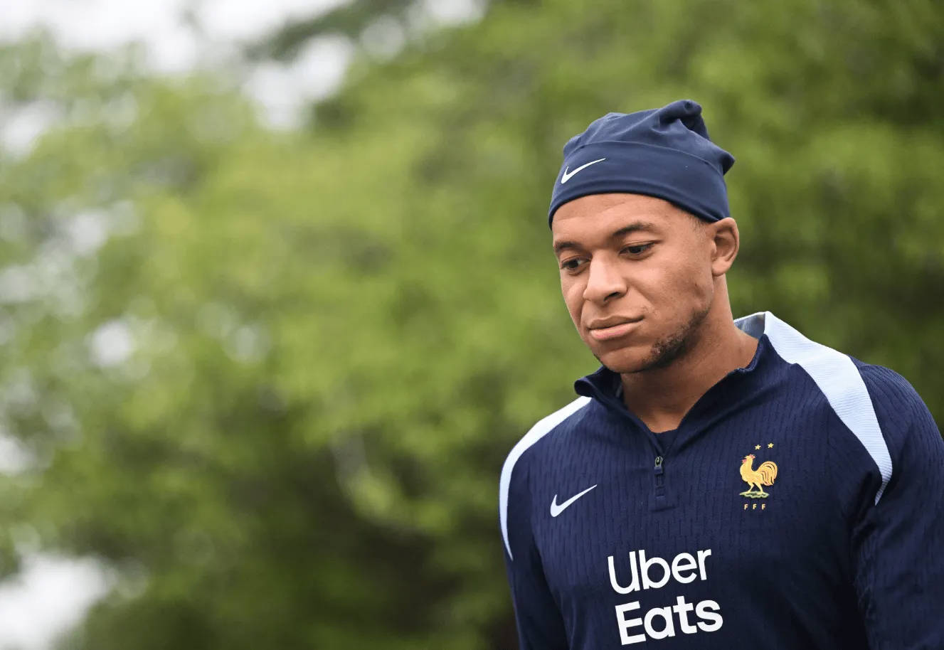 Trở lại Parc des Princes, Mbappé sẽ đá chính với tư cách đội trưởng tuyển Pháp trong trận gặp Ý