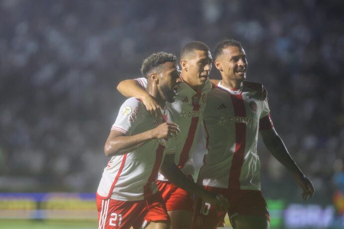 Inter beat Vasco away from home and reach their 15th unbeaten game of the year