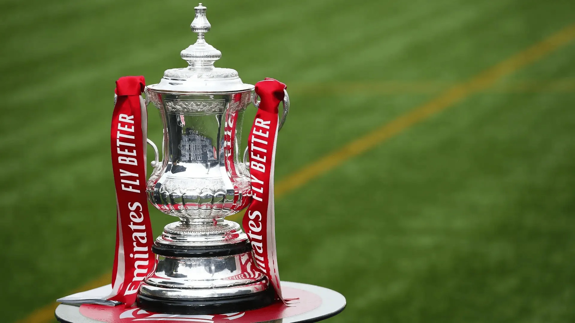 VÒng tứ kết FA Cup: Manchester United gặp Fulham, Manchester City gặp Plymouth