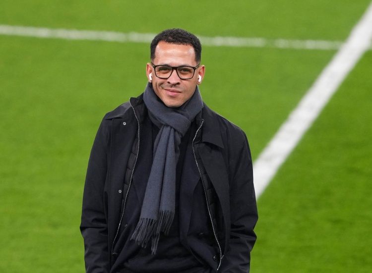 Rosseneil: Cucurella đã bị thay ra vì chấn thương, thật vô lý khi đối thủ ghi hai bàn trong vòng năm phút