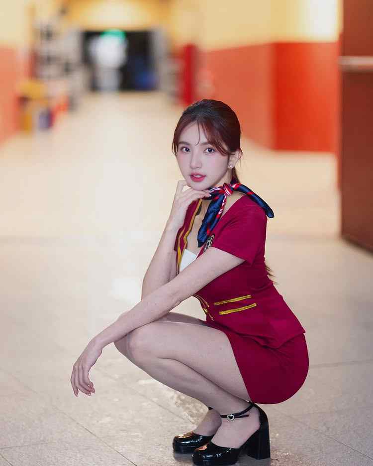 โดรา ฮัง เชียร์ลีดเดอร์สุดน่ารัก ชาวไต้หวัน แห่งวง Lotte Girls กับความแซ่บ