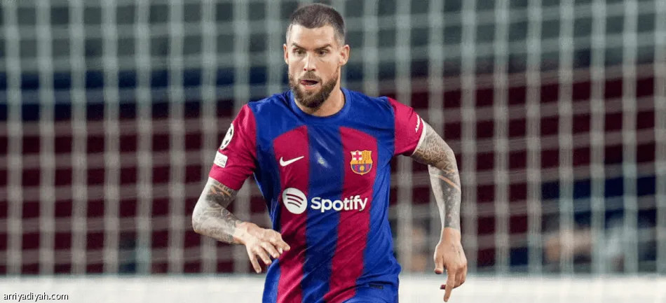 Kênh thể thao Ả Rập Xê Út: Jeddah United đề nghị cho Iñigo Martínez mượn 1 năm, chờ phản hồi từ Barcelona