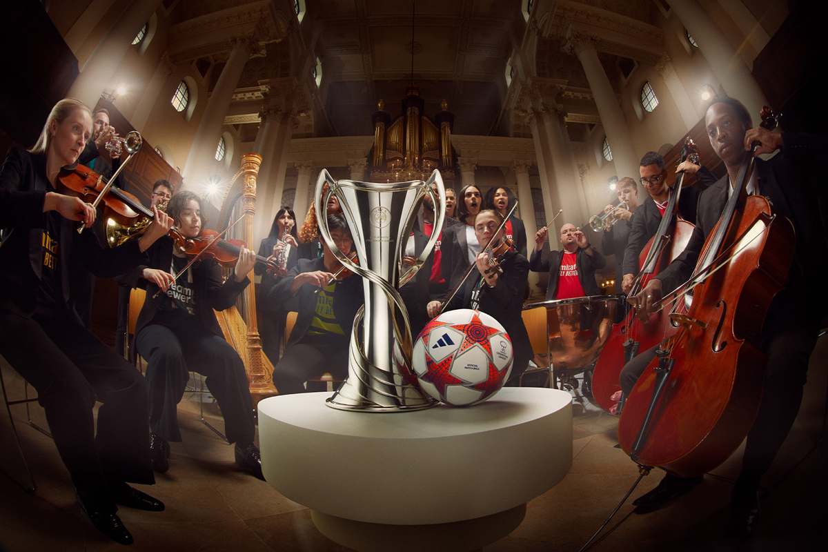 Quả Bóng Thi Đấu Chính Thức Của UEFA Champions League Cho Mùa Giải 2023/24