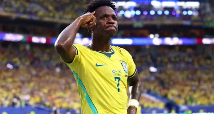 Vinicius Double Sinks Scotland as Brazil Coast into World Cup Last 16