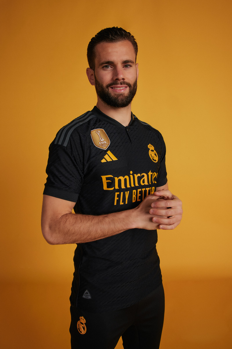 Áo Đấu Sân Khách Thứ Hai Của Real Madrid 2023-24